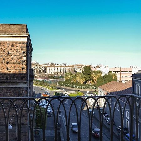 Casa Alcala Deluxe Hotel Катания Екстериор снимка