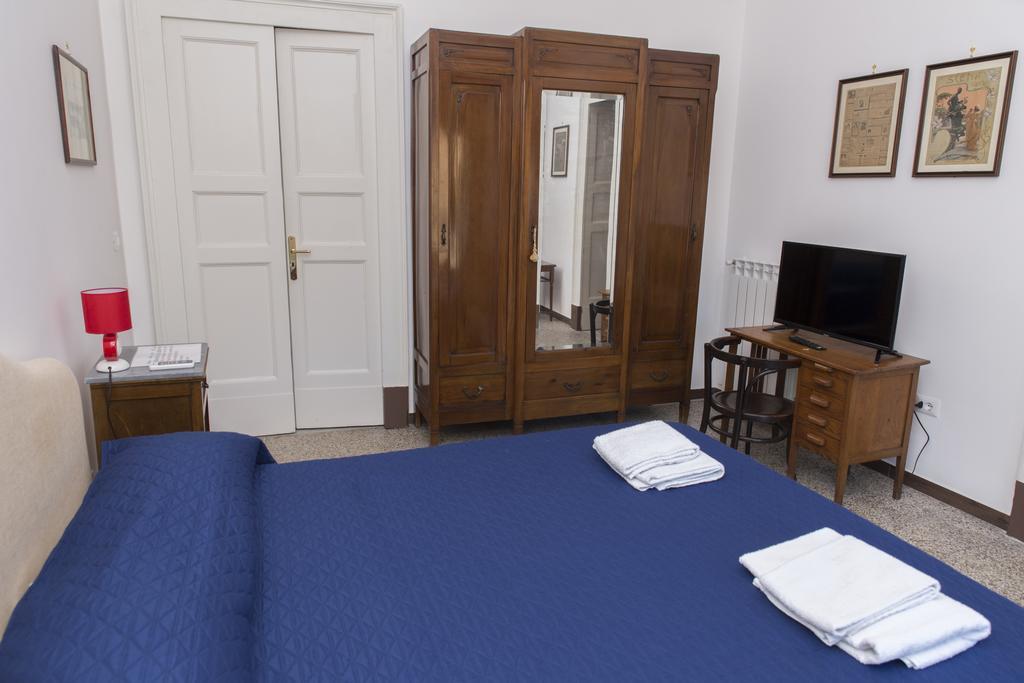 Casa Alcala Deluxe Hotel Катания Стая снимка