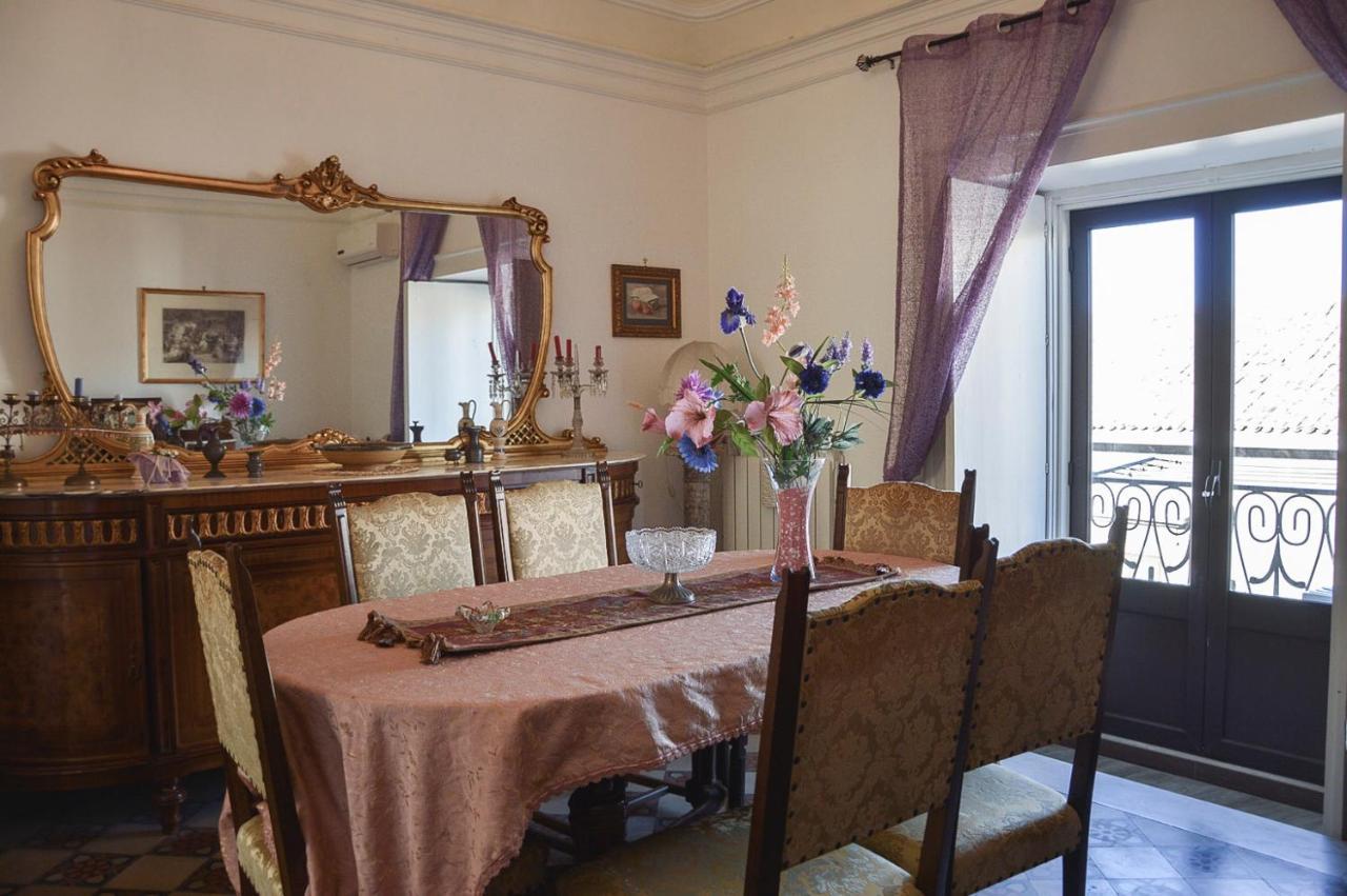 Casa Alcala Deluxe Hotel Катания Екстериор снимка