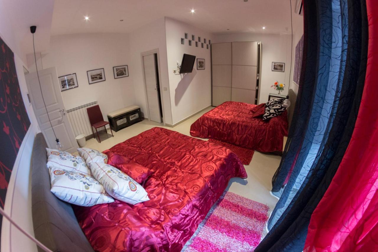 Casa Alcala Deluxe Hotel Катания Екстериор снимка